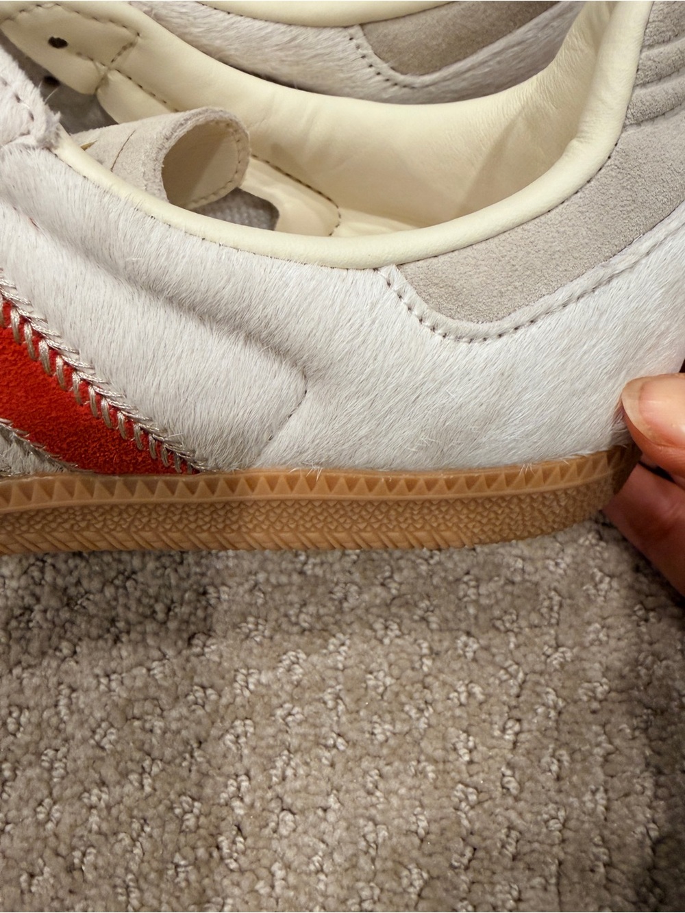 adidas Women’s Pony Hair White Sneakers with Orange/red Stripes, very cool! New - Picture 5 of 9